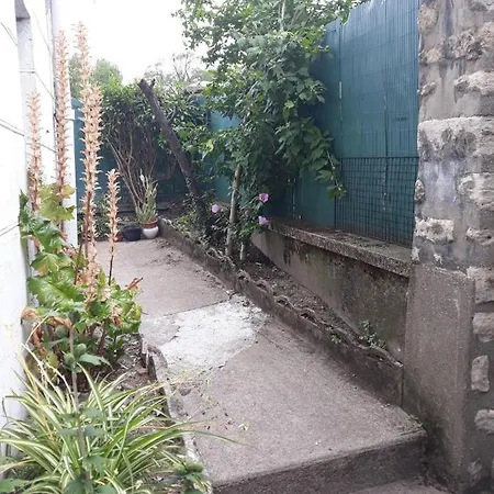 Studio 1 With Small Garden Paris 14 Appartement *